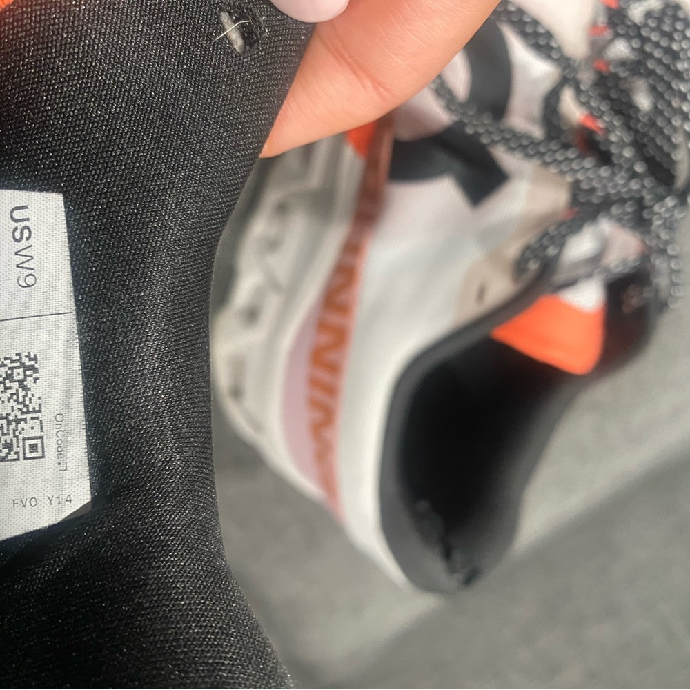 On cloud cloud monster Running Shoes - Picture 6 of 9